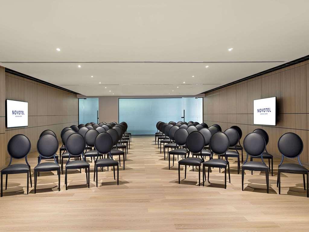 Novotel Al Bustan
