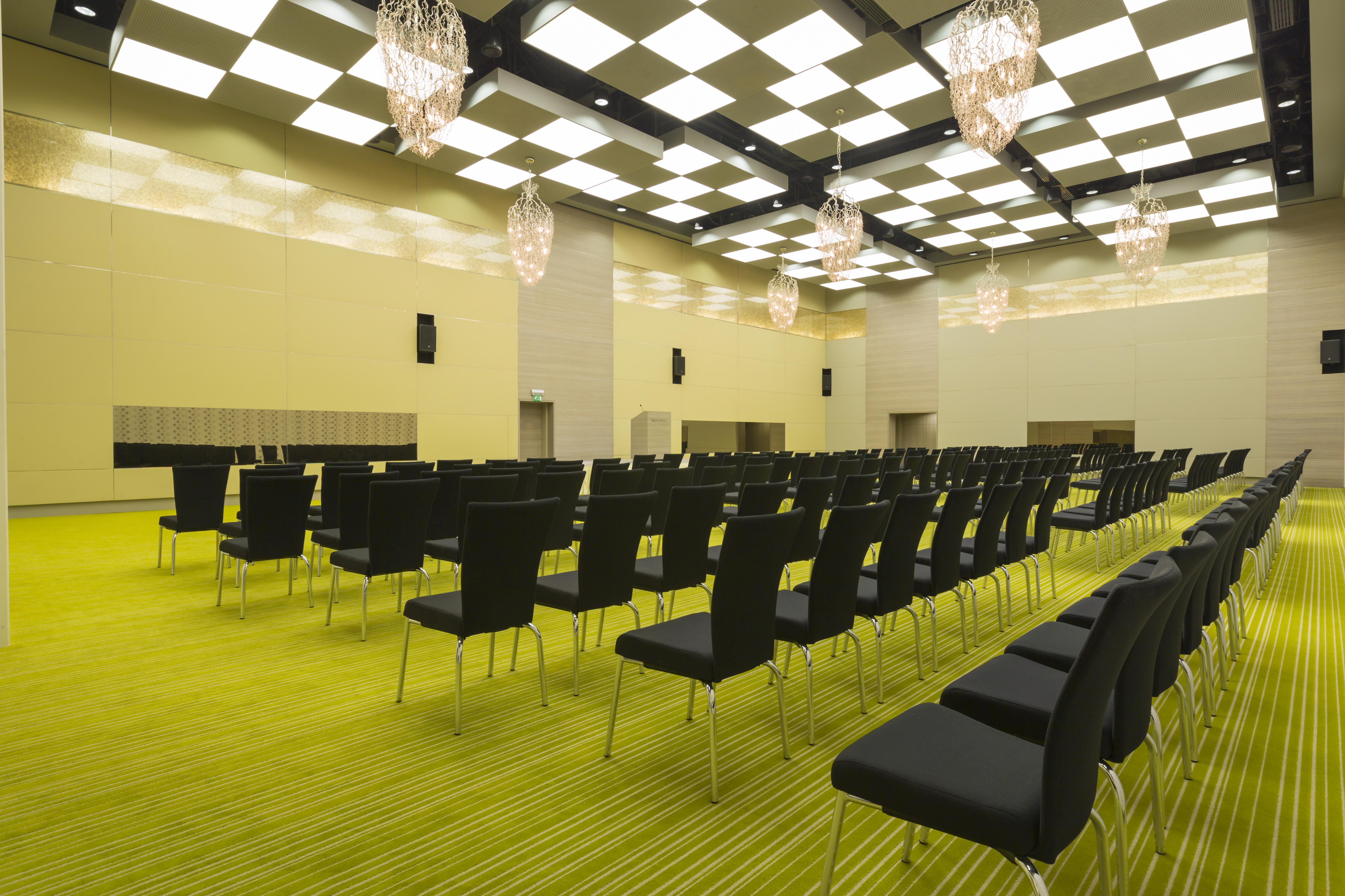 Novotel Al Bustan Abu Dhabi