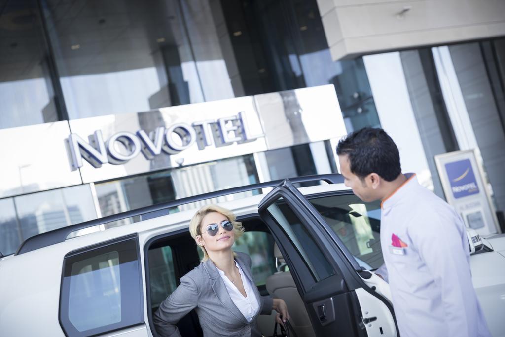 Готель Novotel Al Bustan